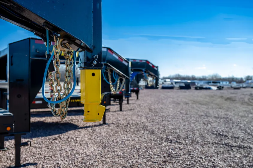 Gooseneck hotshot trailers